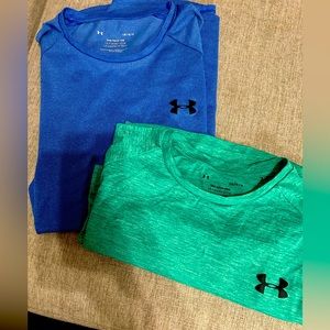 Under Armour shirt sleeve shirt x2